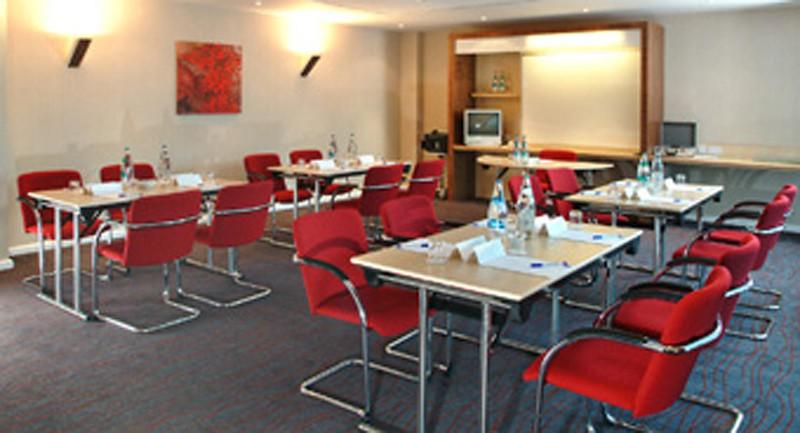 Holiday Inn Express Doncaster By Ihg Eksteriør billede
