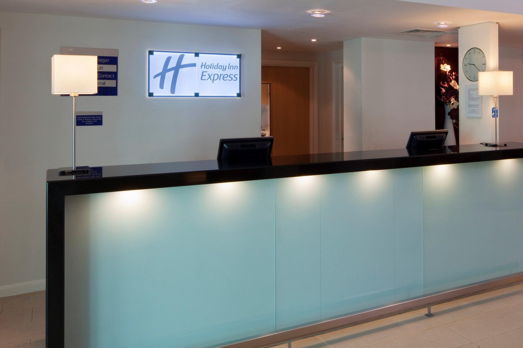 Holiday Inn Express Doncaster By Ihg Eksteriør billede
