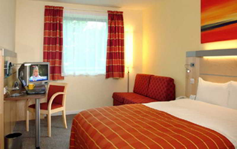 Holiday Inn Express Doncaster By Ihg Værelse billede