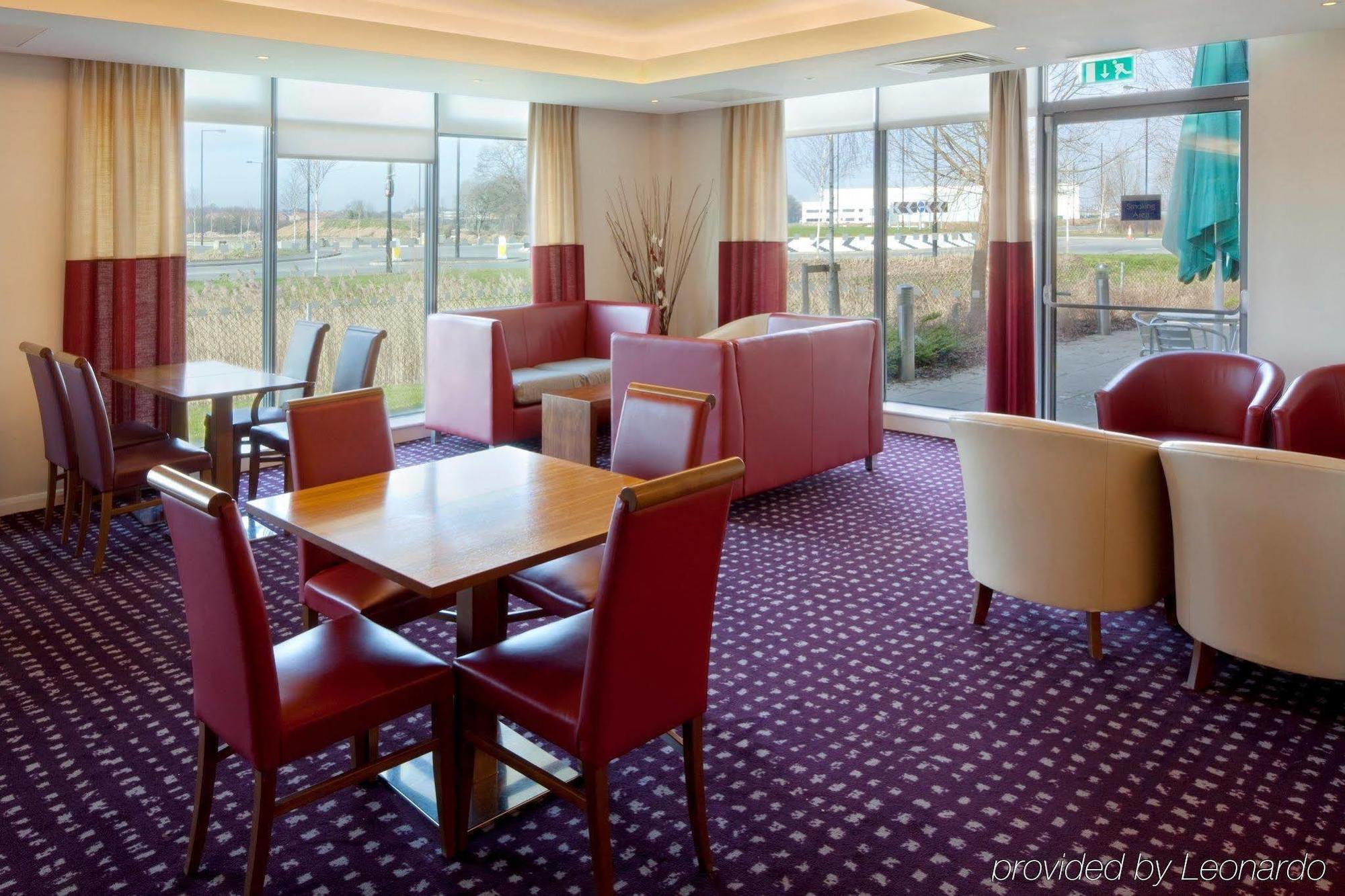 Holiday Inn Express Doncaster By Ihg Eksteriør billede