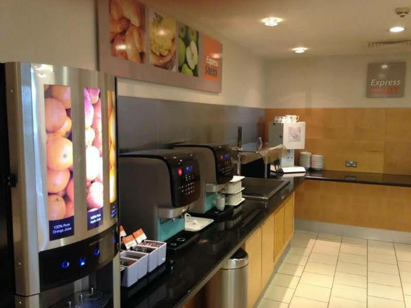 Holiday Inn Express Doncaster By Ihg Eksteriør billede